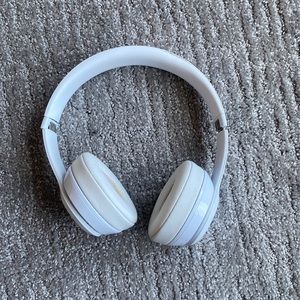 Beats solo3 headphones